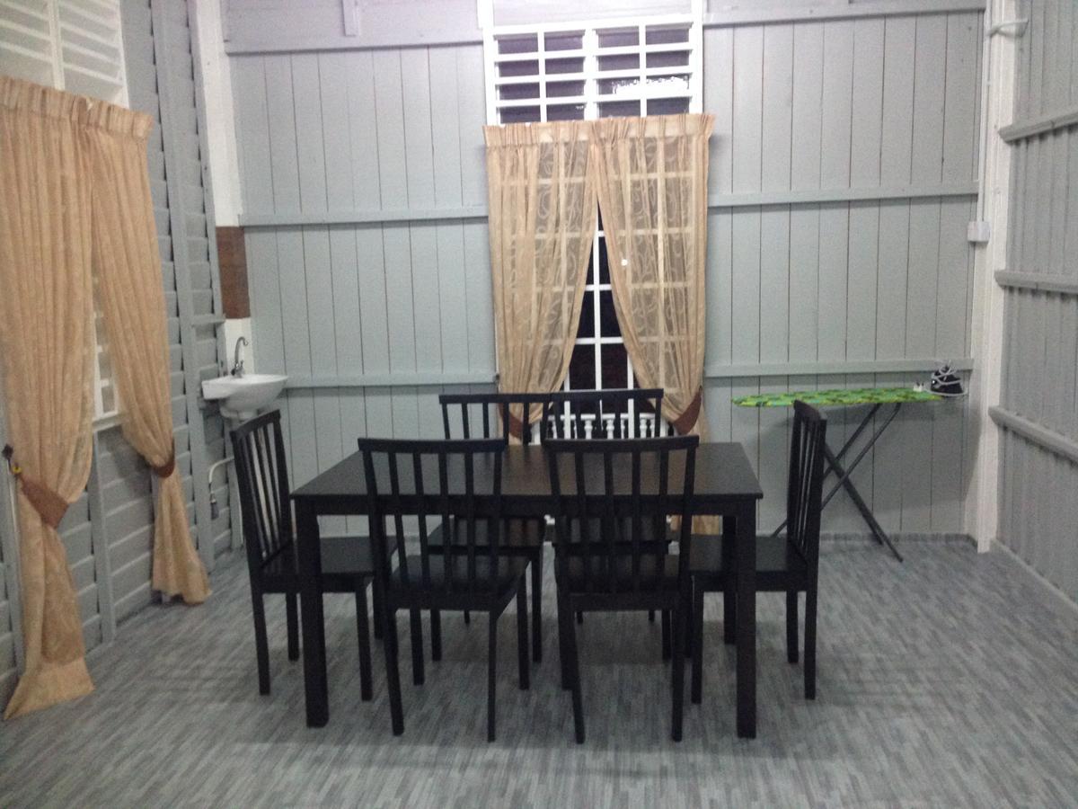 Ila Homestay Kuala Besut Jetty Buitenkant foto